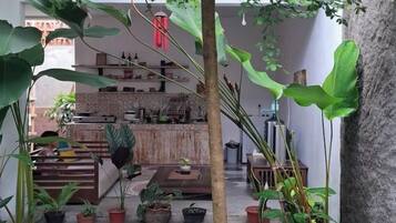 Ngoại thất