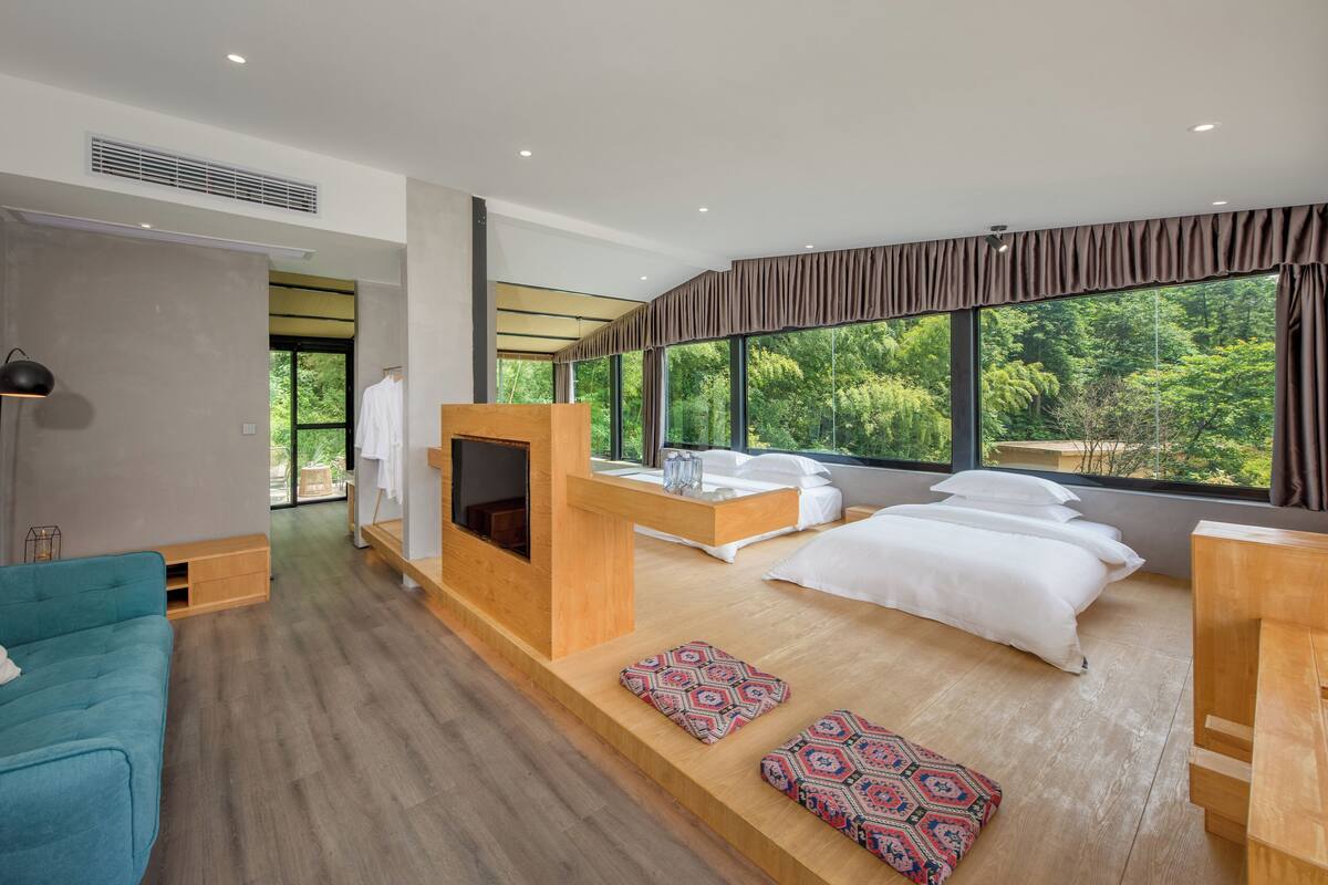 Exclusive Room | Free WiFi