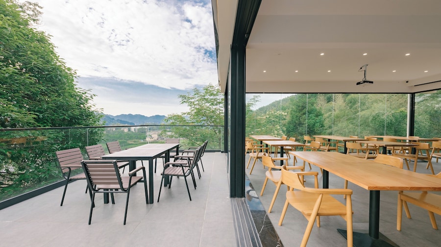 Avatar Mountain Resort