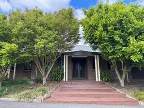 Exterior - ALAAYA HOME (Wallan)