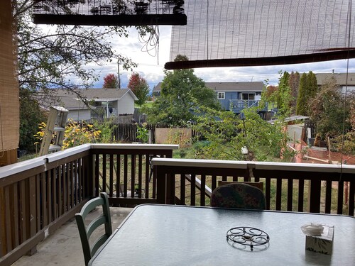 Winter rental with backyard