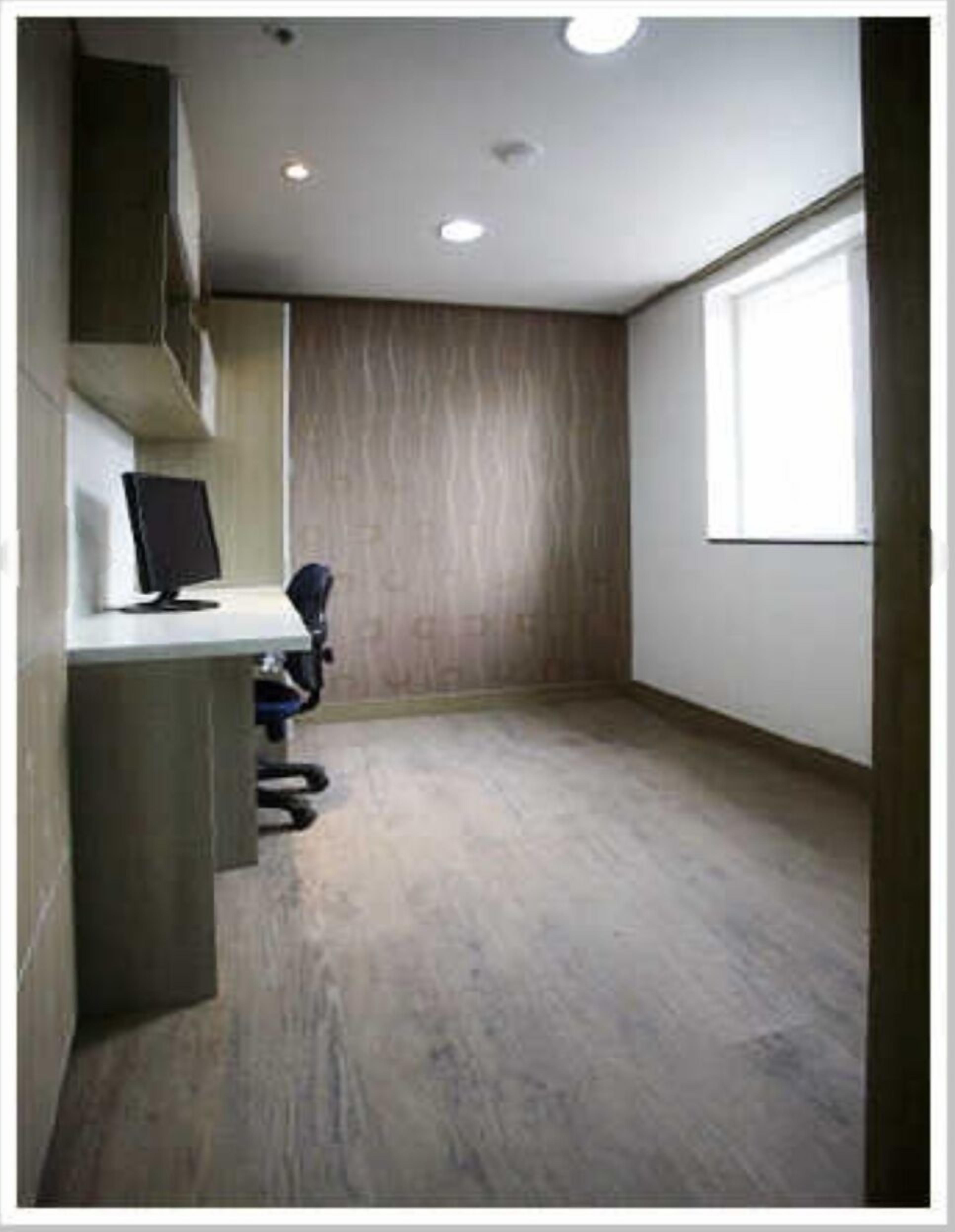 Basic Double Room, City View | Desk, laptop workspace, blackout drapes, iron/ironing board