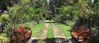 Room-camiguin Lanzones Resort -quadruple