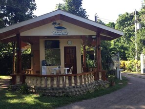 Habitación, 1 habitación, con acceso para personas discapacitadas, vista al jardín | Exterior