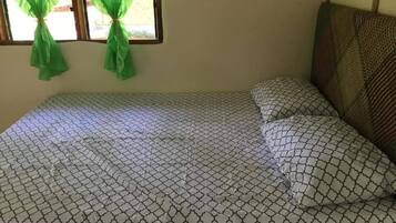 Zimmer, 1 Schlafzimmer, Balkon, Gartenblick