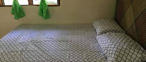 Chambre, 1 chambre, balcon, vue jardin