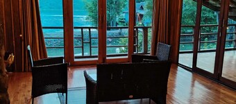 nirvana arphipel resort