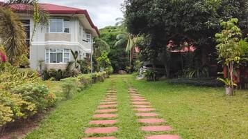 Kamar, 1 kamar tidur, pemandangan kebun | Bagian depan properti