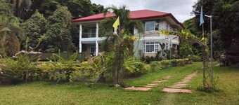 Room-camiguin Lanzones Resort Queen Delu
