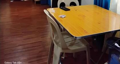 Room-serene Family Haven in Mambajao, Ph