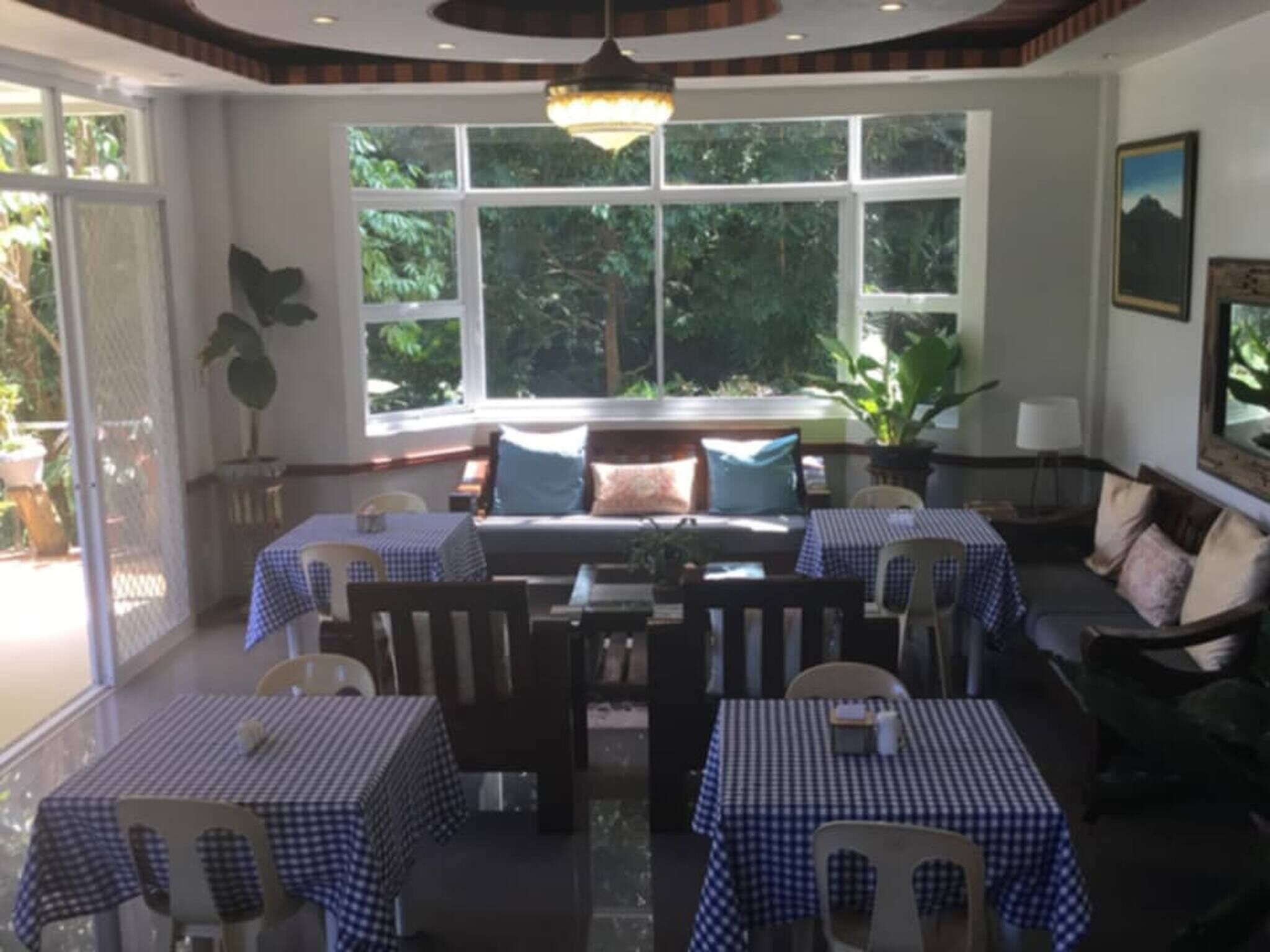 Chambre, 1 chambre, accessible aux personnes à mobilité réduite, vue jardin | Salle à manger