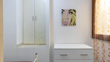 Departamento | 2 habitaciones, muebles diferentes y ropa de cama