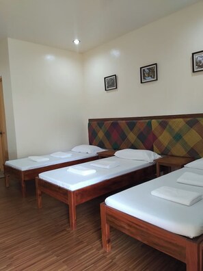 ห้องพัก, 1 ห้องนอน, พร้อมสิ่งอำนวยความสะดวกสำหรับผู้พิการ, วิวสวน | 1 ห้องนอน