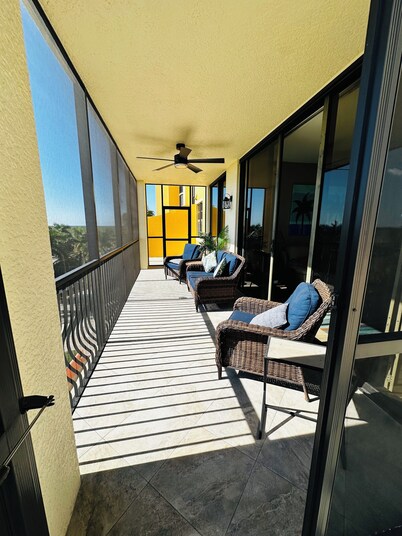 Come Experience luxury living at "Harbour Breeze" located in Cape Harbour