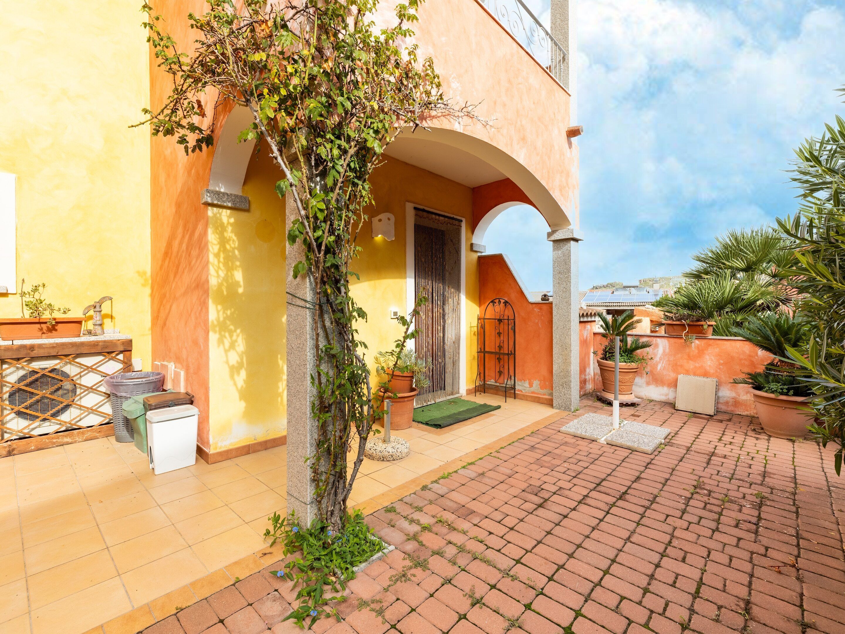 Apartment | Terrace/patio