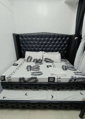 1 غرفة نوم ومكواة/لوح كي وواي فاي وملاءات أسرّة