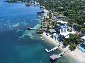 Exterior - Seahorse #1, beachfront gem in West End (Roatan)