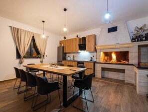 Villa | Dining - MY Dalmatia - Luxury Villa Burra (Stankovci)