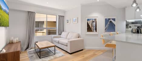 Apartment | Living room