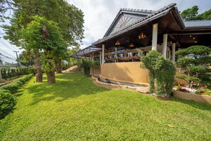 住宿正面