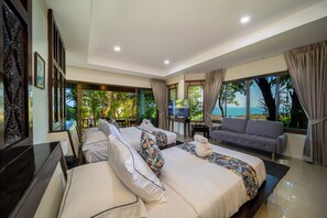 Premium bedding, in-room safe, desk, laptop workspace - Chaweng Bay View Resort by Smith & Appy (Koh Samui)