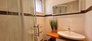 Apartment | Bathroom - Apartment in Heart of Les Deux Alpes (Les Deux Alpes)