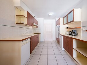 Apartment | Private kitchen