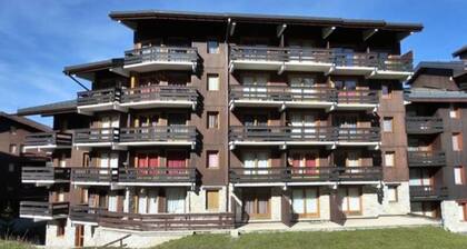 Studio for 4 People in Mottaret at the Foot of the Slopes and Shops