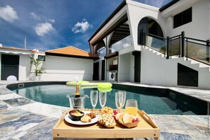 Outdoor pool - Residence Les A'Rhum de l'Anse - Villa Ti Punch (Les Trois-Îlets)