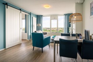 Apartment | Living room - 2 Person Apartment With Island View (De Koog)