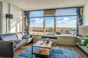 Apartment | Living room - 2 Person Apartment With Island View (De Koog)