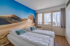1 bedroom, individually furnished - 2 Person Apartment With Island View (De Koog)