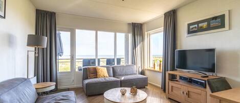 Apartment | Living room