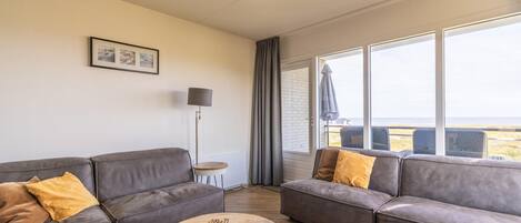 Apartment | Living room