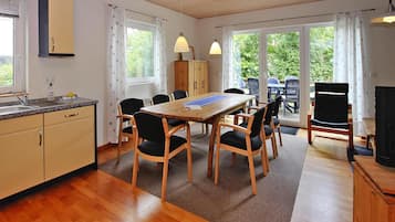House | Dining