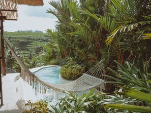 Sayang House with pool | Egyptian cotton sheets, premium bedding, in-room safe