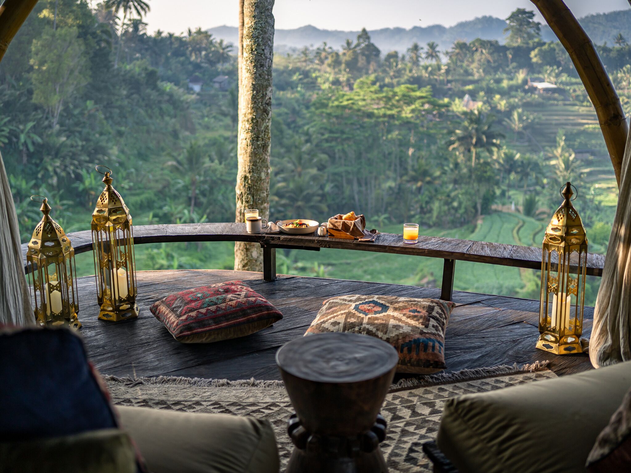 Santai Bamboo house | In-room dining