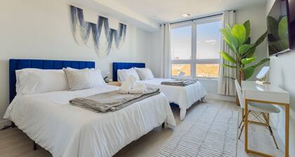 Sleek 3BR Loft | Modern Design | Gym & Near Transit