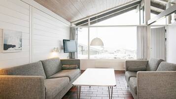 Elite House, 3 Bedrooms | Interior