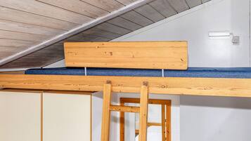 Deluxe House, 3 Bedrooms | 17 bedrooms