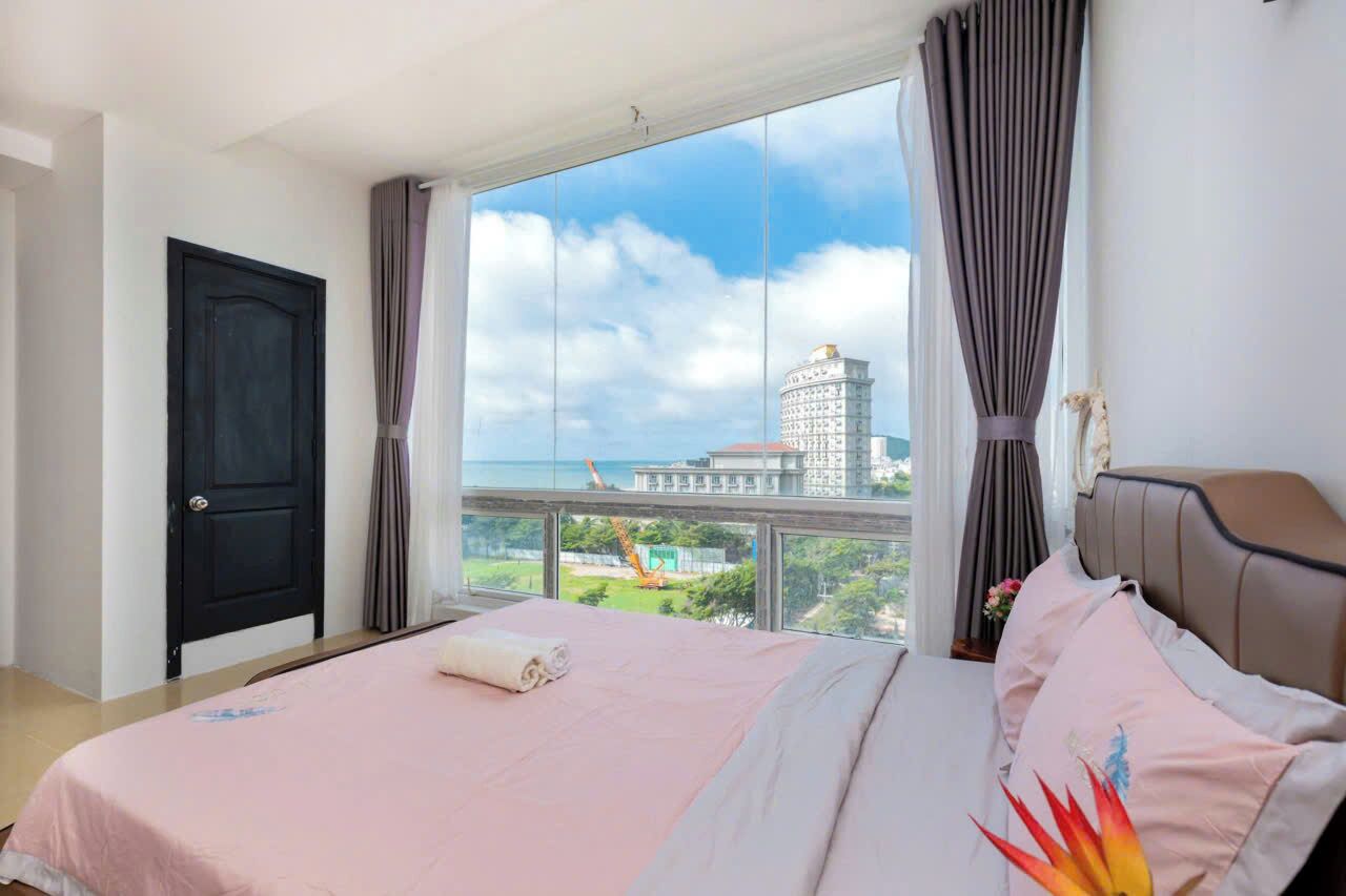 Iron/ironing board, WiFi