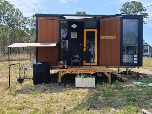 Kalmya Farm Retreat by Tiny Away