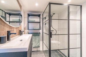 Apartment | Bathroom - Comfortable and Modern Furnished 4-person Apartment (De Koog)