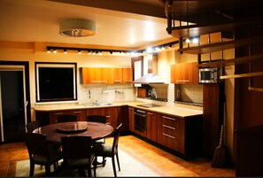 Microwave, oven, stovetop, paper towels