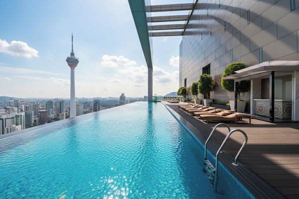 Piscina con borde infinito