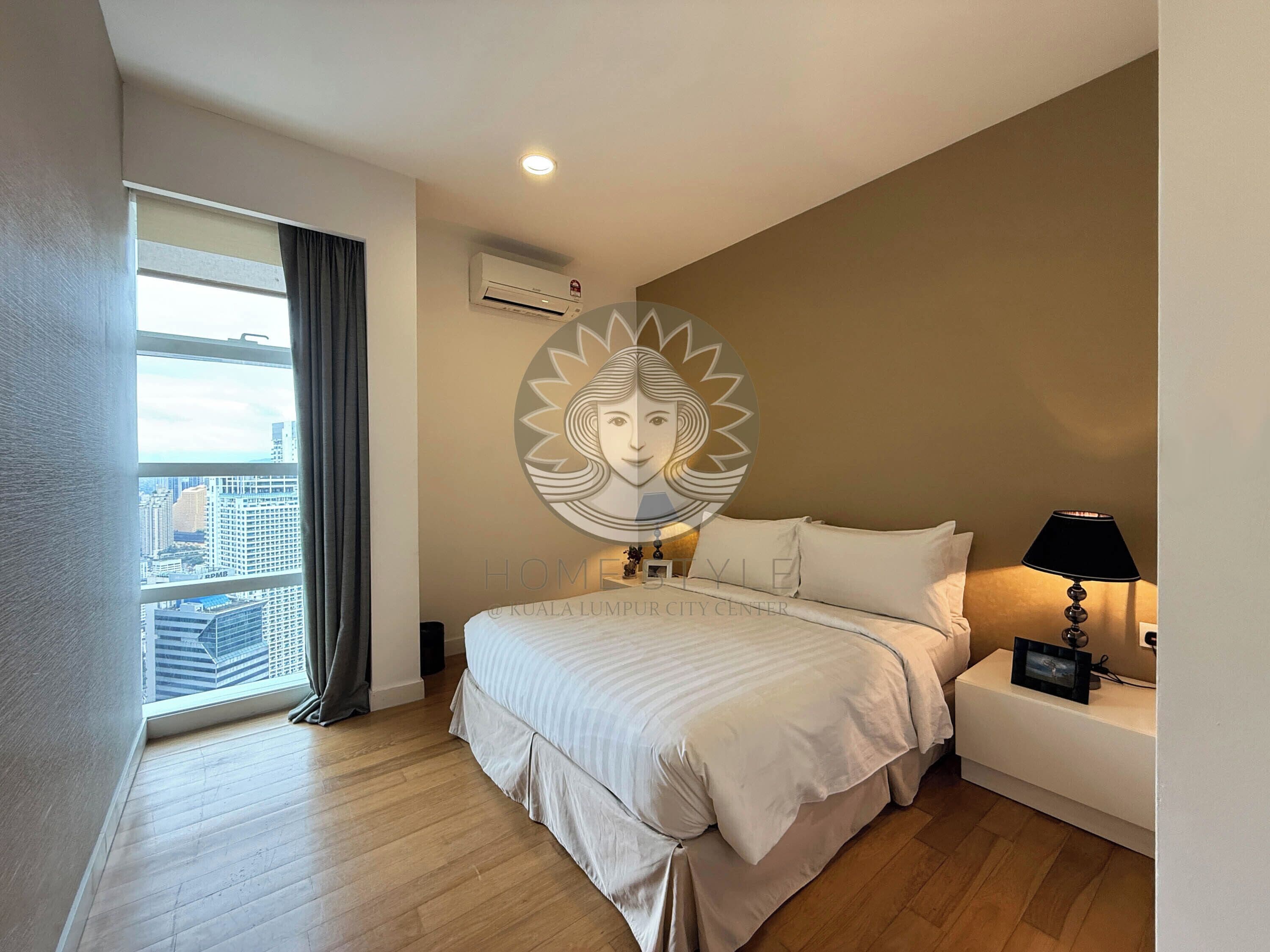 Premier-huoneisto, 2 makuuhuonetta, kaupunkinäköala | Tallelokero huoneessa, työpöytä, silitysrauta/-lauta, ilmainen Wi-Fi