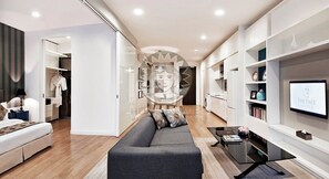 One Bedroom Premier | Living area