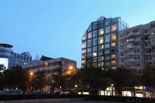 المنشأة من الخارج