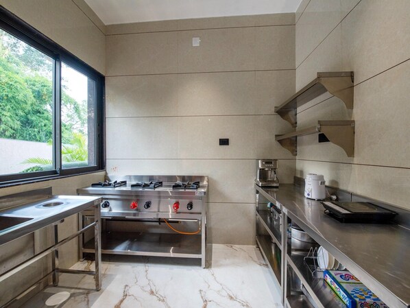 House | Private kitchen