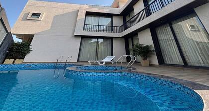 Villa Papillon by Dancenter